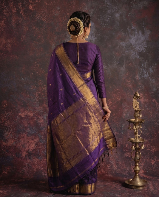 Purple with Zari butta, Elegant Light Weight Easy to drape, Pure Maheshwari Silk Saree with Zari Arrow Butta Allover - MHSPNK140